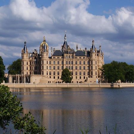 Villa Seeblick Am Schweriner See - Abc223 By Abcwismar Bad Kleinen Exteriér fotografie